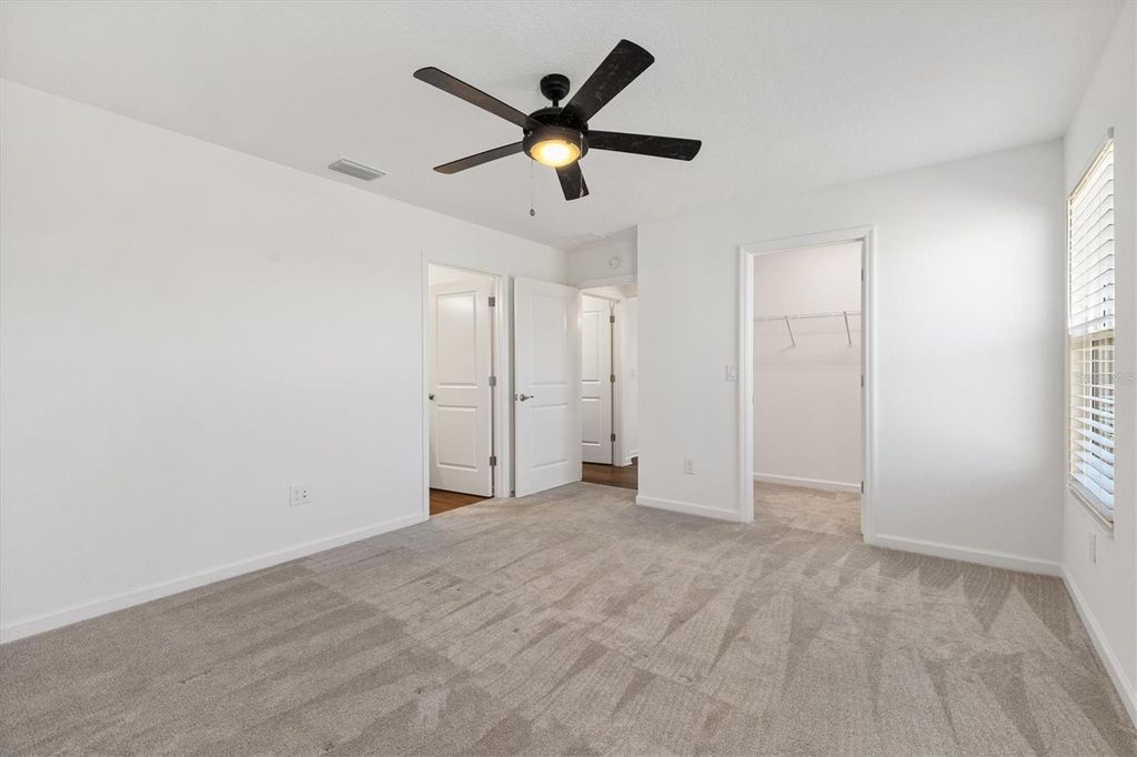 Image 18 of property listing at 1639 SEIVER STREET, The Villages, FL 34762