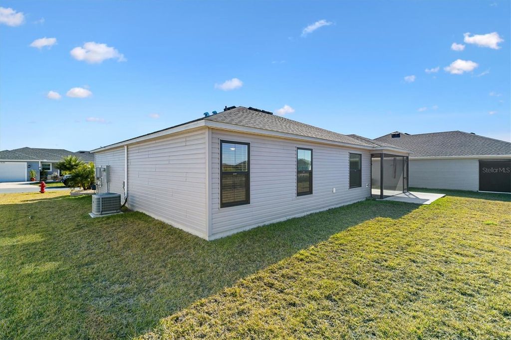 Image 32 of property listing at 1639 SEIVER STREET, The Villages, FL 34762