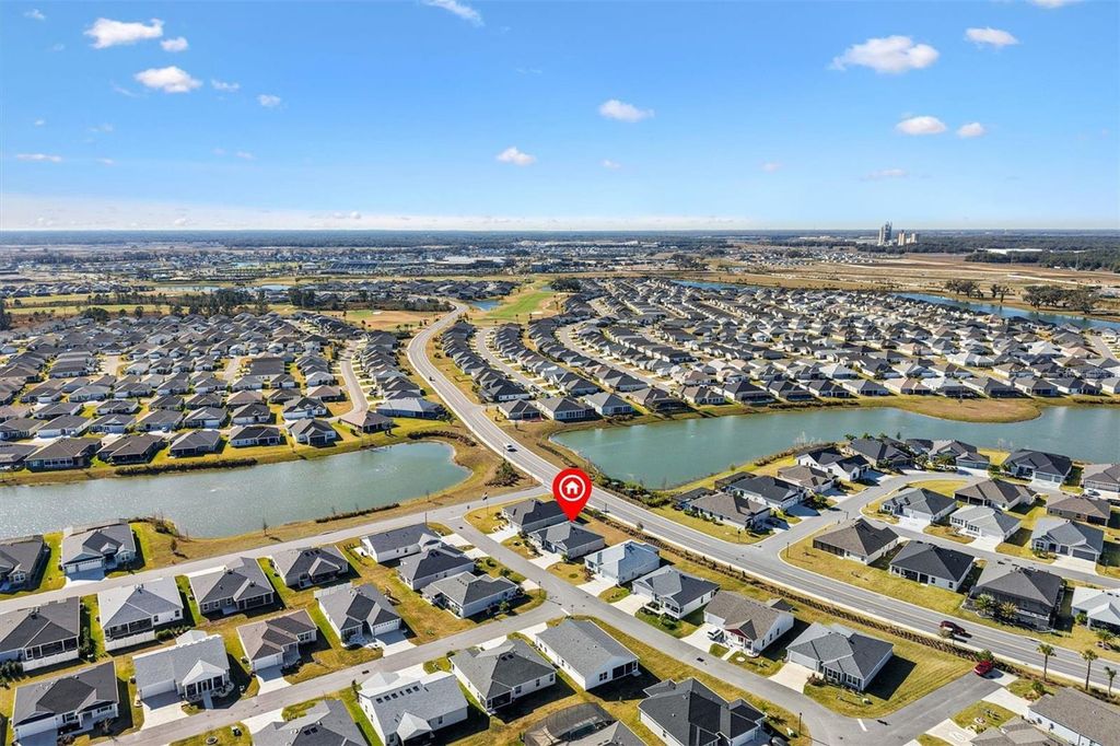 Image 36 of property listing at 1639 SEIVER STREET, The Villages, FL 34762