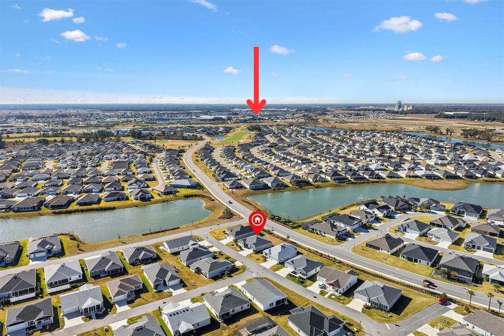 Image 37 of property listing at 1639 SEIVER STREET, The Villages, FL 34762