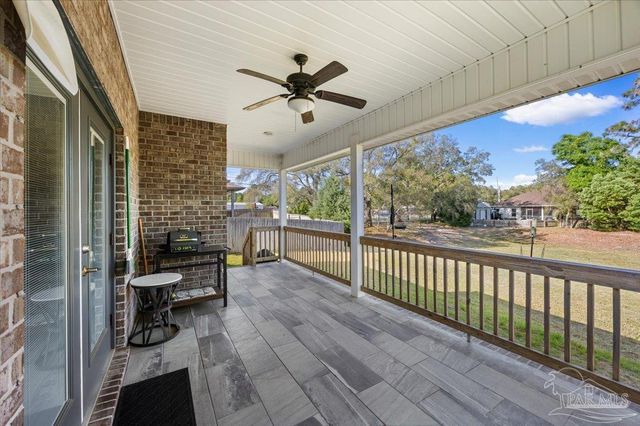 706 Upper Heron Way, Pensacola, FL 32506