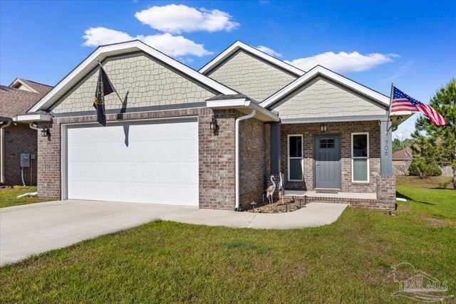 706 Upper Heron Way, Pensacola, FL 32506