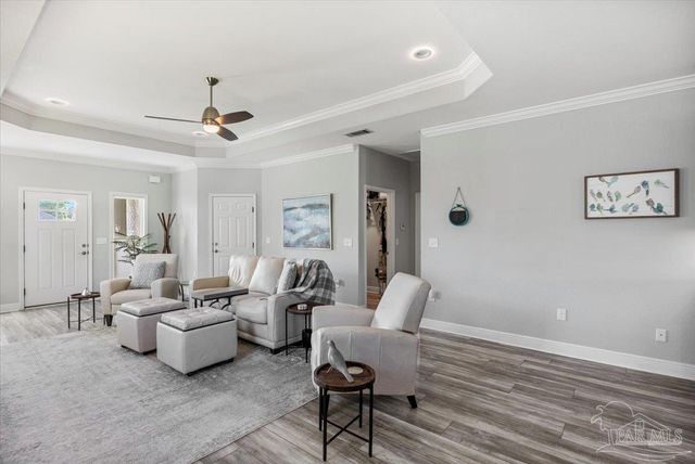 706 Upper Heron Way, Pensacola, FL 32506