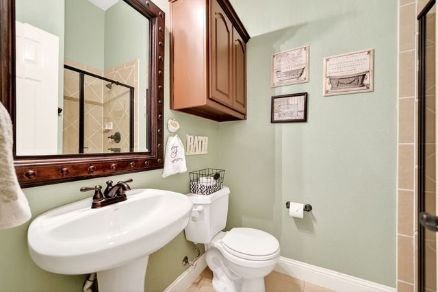 800 Wren Court, Forney, TX 75126