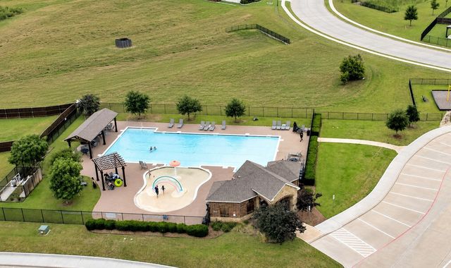 800 Wren Court, Forney, TX 75126