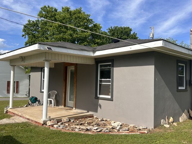 141 Higdon St, Lynnville, TN 38472