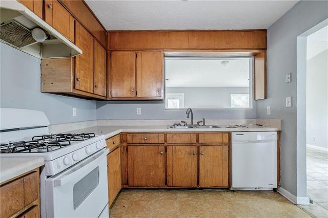 5289 Brentwood Road, Atlanta, GA 30349
