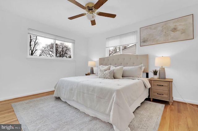 4607 HARLAN ST, Rockville, MD 20853