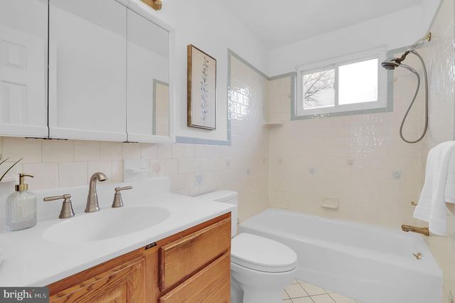 4607 HARLAN ST, Rockville, MD 20853