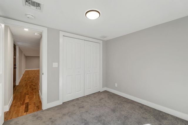 77 Straw Road, Manchester, NH 03102