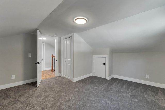 77 Straw Road, Manchester, NH 03102