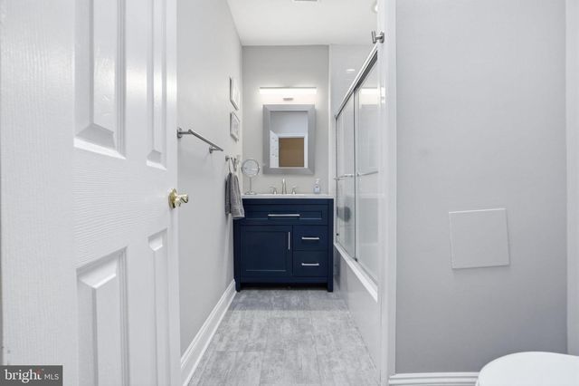 608 ORLEANS PL NE, Washington, DC 20002