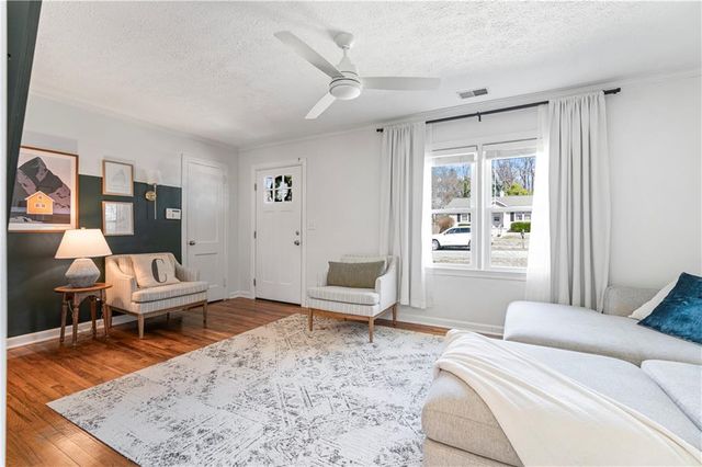 1060 Mclinden SE Avenue, Smyrna, GA 30080