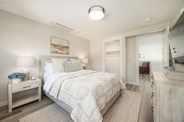121 Aptos Village Way 4, Aptos, CA 95003
