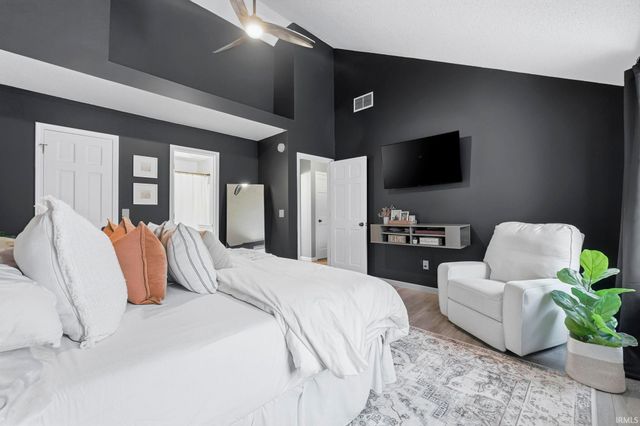 2223 Greythorn Drive, Fort Wayne, IN 46815