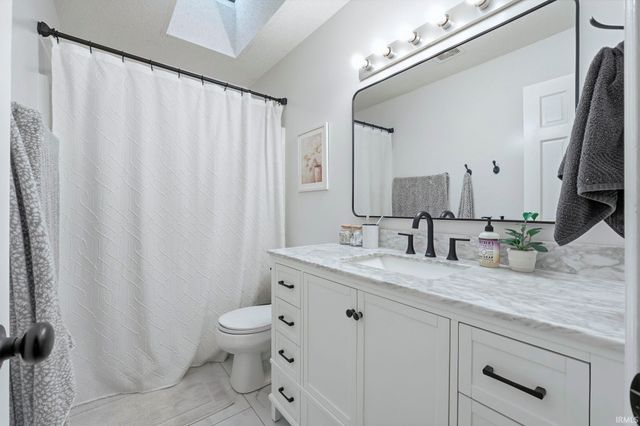 2223 Greythorn Drive, Fort Wayne, IN 46815