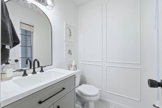 2223 Greythorn Drive, Fort Wayne, IN 46815