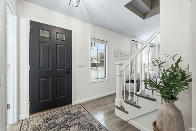 2223 Greythorn Drive, Fort Wayne, IN 46815