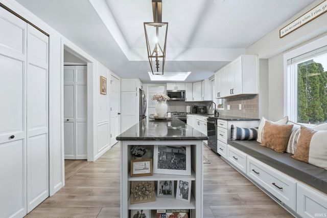 2223 Greythorn Drive, Fort Wayne, IN 46815