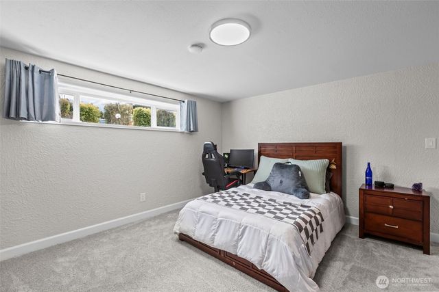 16026 22nd Avenue W, Lynnwood, WA 98087