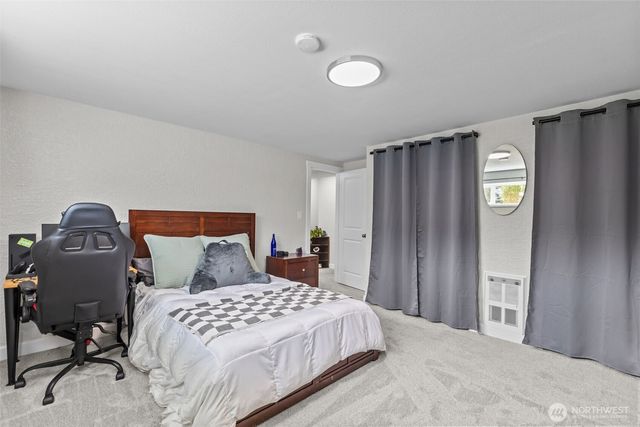 16026 22nd Avenue W, Lynnwood, WA 98087