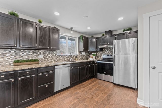 16026 22nd Avenue W, Lynnwood, WA 98087