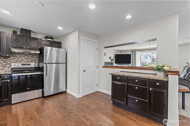 16026 22nd Avenue W, Lynnwood, WA 98087