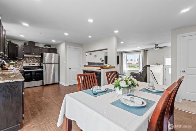 16026 22nd Avenue W, Lynnwood, WA 98087