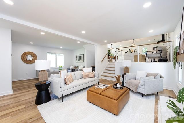 301 Dollar Circle, Charlotte, NC 28270