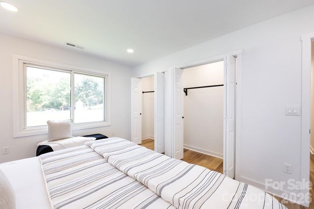 301 Dollar Circle, Charlotte, NC 28270