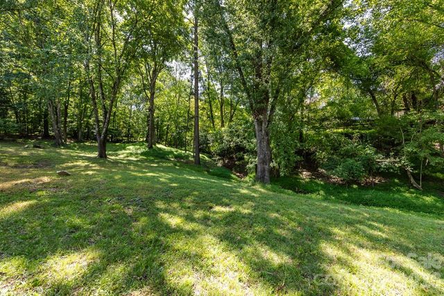 301 Dollar Circle, Charlotte, NC 28270