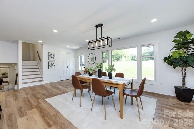 301 Dollar Circle, Charlotte, NC 28270