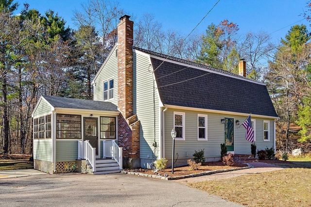 120 Hawes St, Wrentham, MA 02093