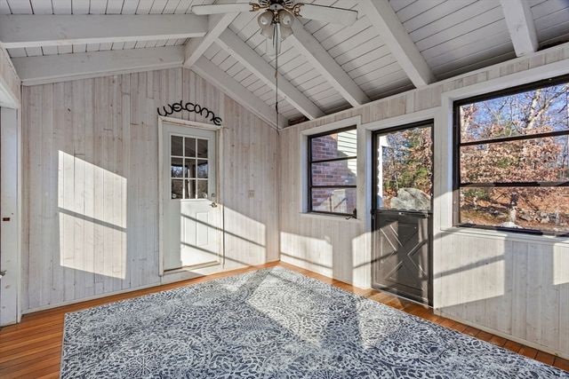 120 Hawes St, Wrentham, MA 02093