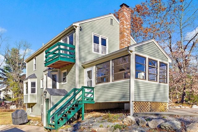 120 Hawes St, Wrentham, MA 02093