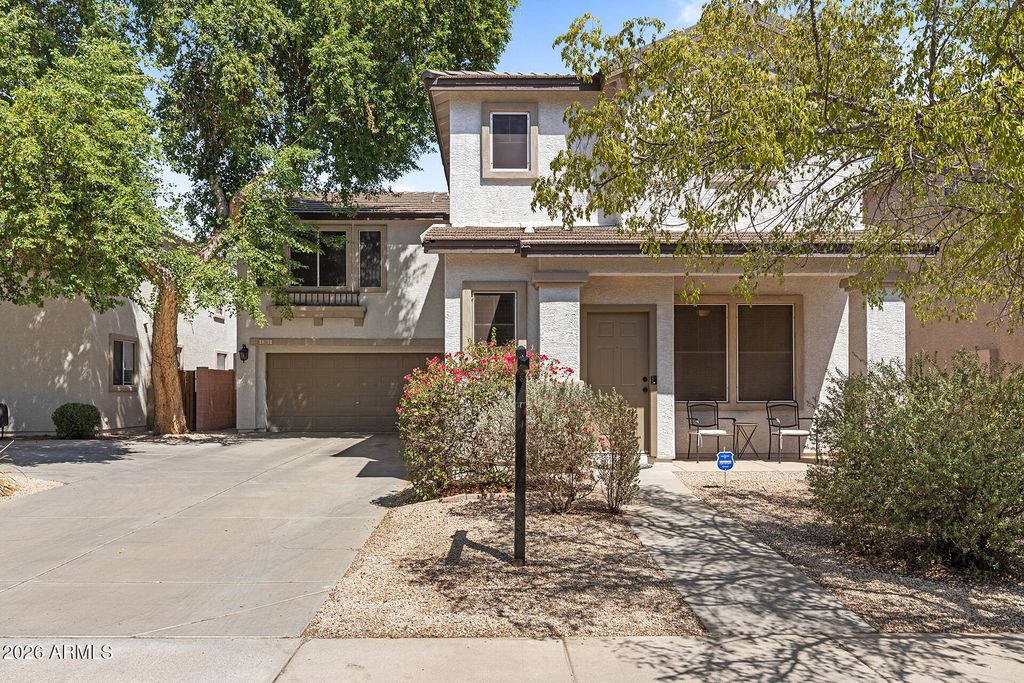 1361 S SWALLOW Lane, Gilbert, AZ 85296 — exterior