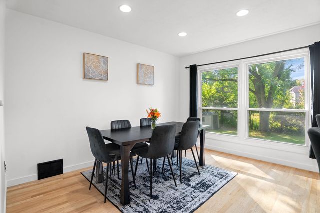 18115 20th Avenue N, Plymouth, MN 55447