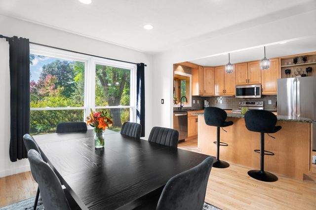 18115 20th Avenue N, Plymouth, MN 55447