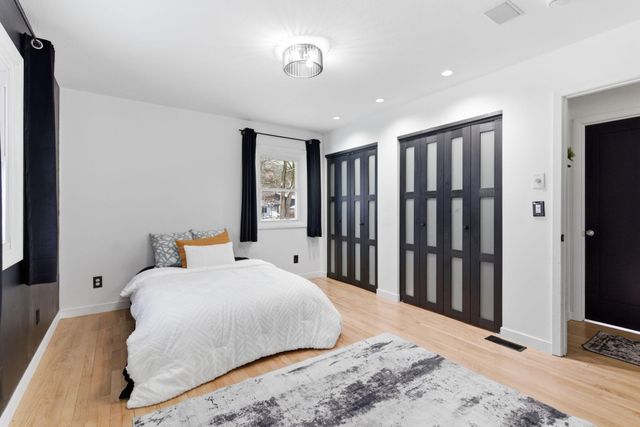 18115 20th Avenue N, Plymouth, MN 55447