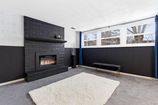 18115 20th Avenue N, Plymouth, MN 55447