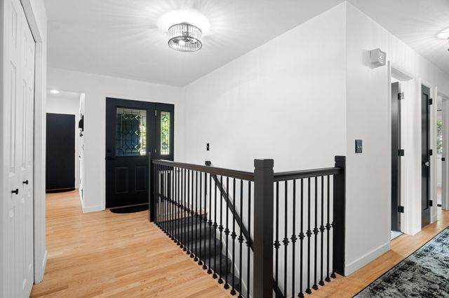 18115 20th Avenue N, Plymouth, MN 55447