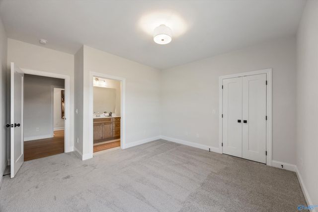 51 Belle Park Lane, Huntsville, AL 35803