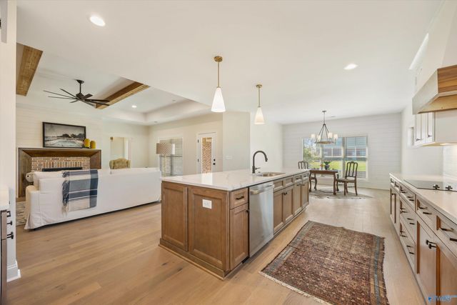 51 Belle Park Lane, Huntsville, AL 35803