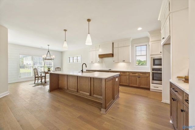 51 Belle Park Lane, Huntsville, AL 35803