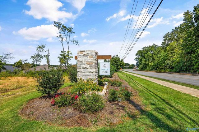51 Belle Park Lane, Huntsville, AL 35803