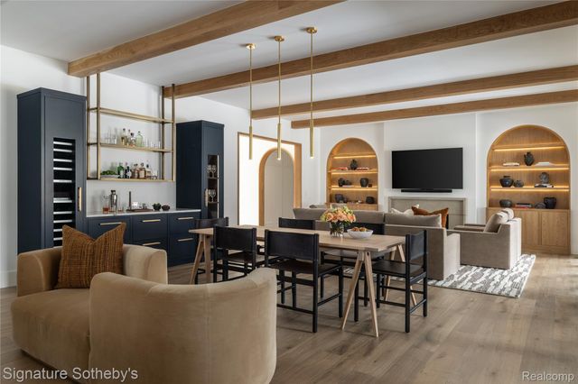 2475 N LAKE ANGELUS Road W, Lake Angelus, MI 48326