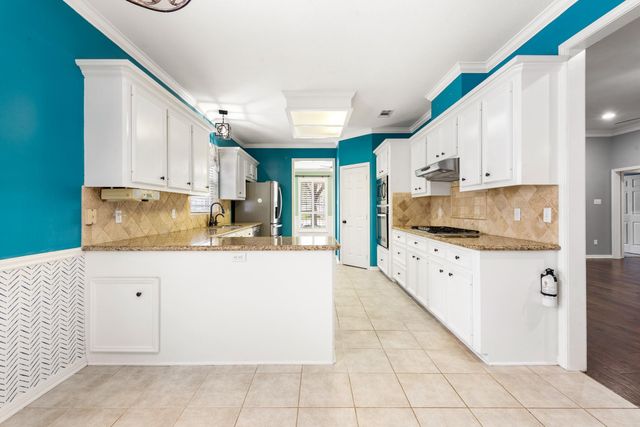 814 Royal Adelade Drive, College Station, TX 77845