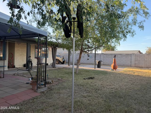 11619 N 92ND Drive, Peoria, AZ 85345