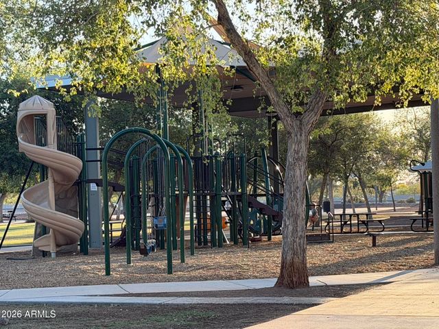 11619 N 92ND Drive, Peoria, AZ 85345