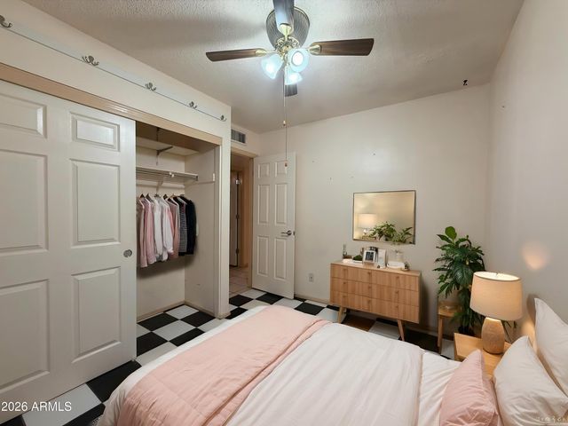 11619 N 92ND Drive, Peoria, AZ 85345